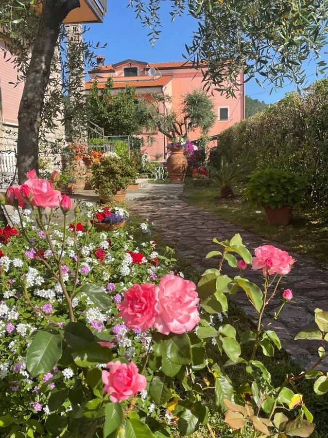 Annali Casa Vacanze - Shabby Style Nella Natura La Spezia Eksteriør bilde