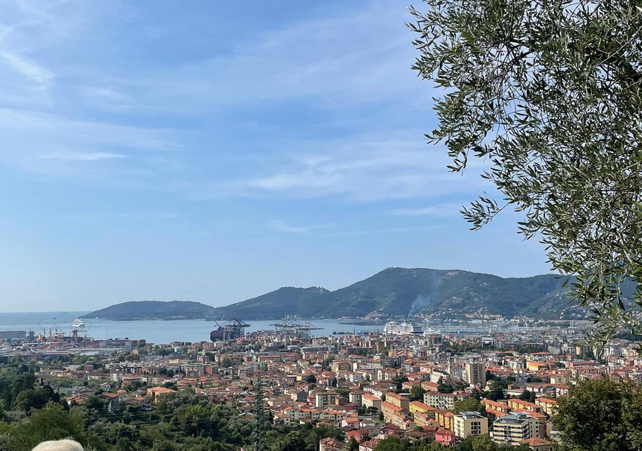 Annali Casa Vacanze - Shabby Style Nella Natura La Spezia Eksteriør bilde