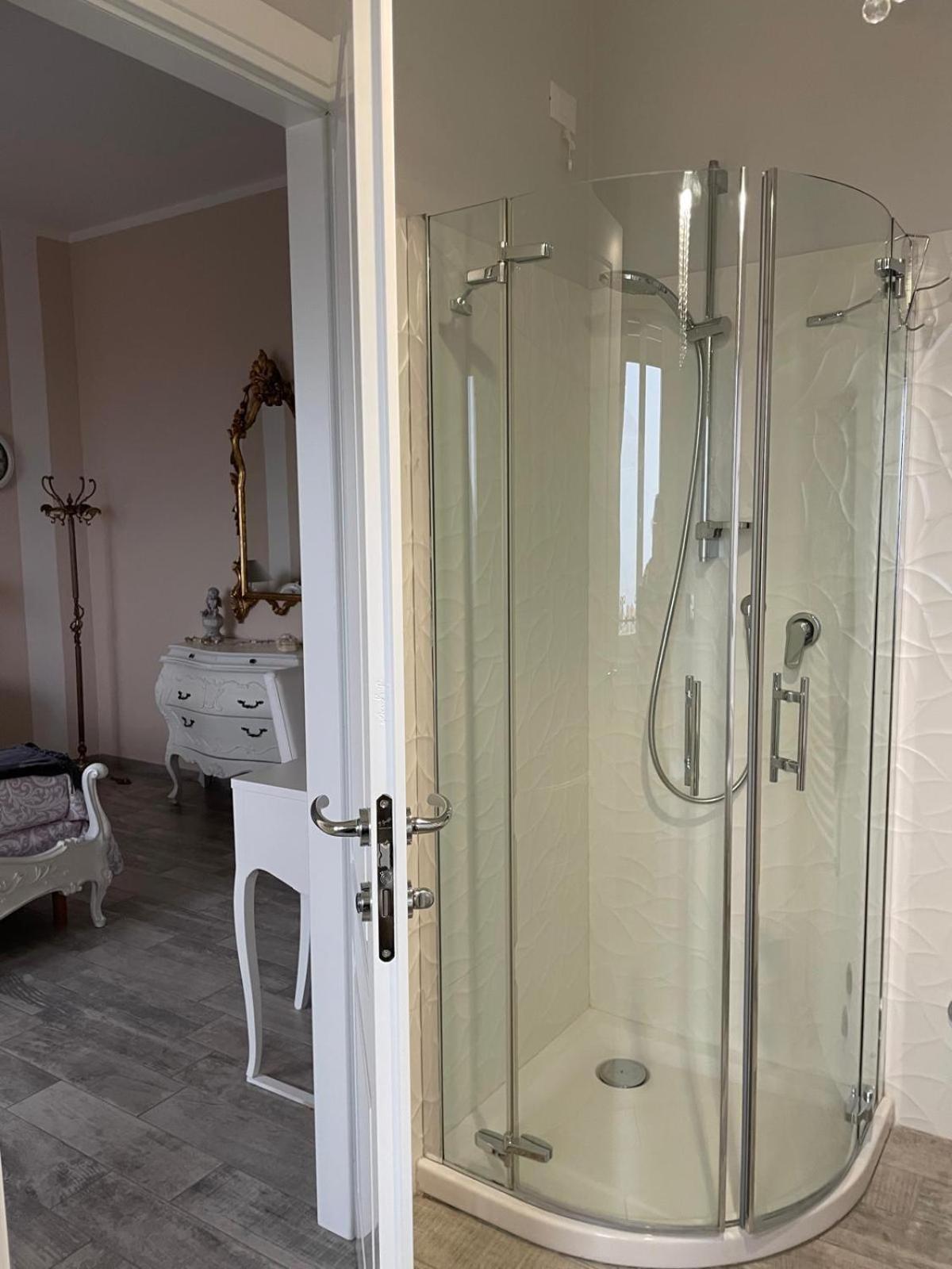 Annali Casa Vacanze - Shabby Style Nella Natura La Spezia Eksteriør bilde