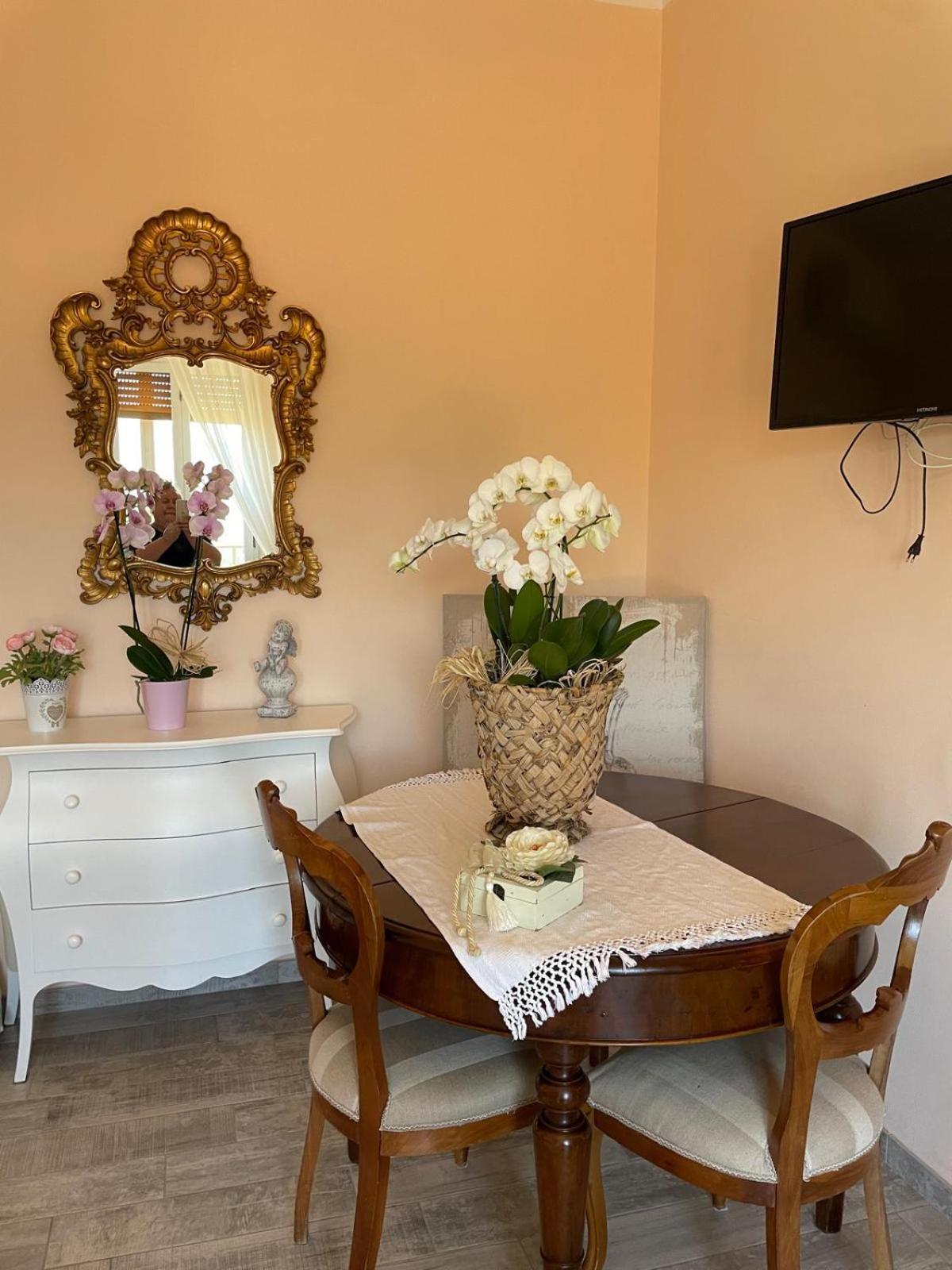 Annali Casa Vacanze - Shabby Style Nella Natura La Spezia Eksteriør bilde